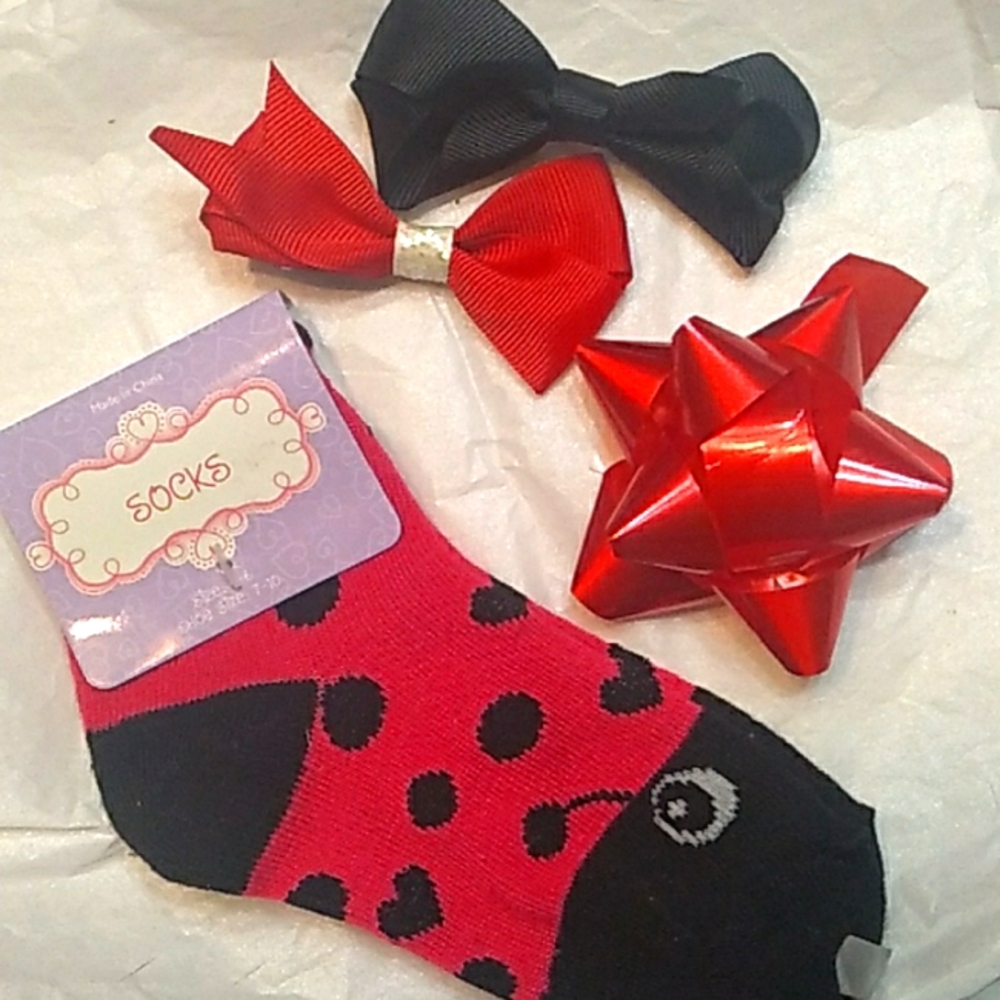 Ladybug socks + matching red  And Black bow barrettes